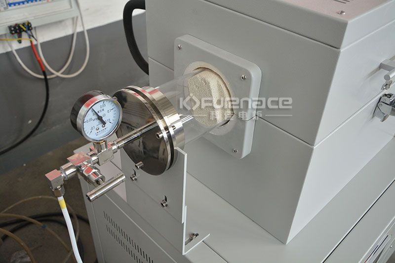 Actual photo of 1100 ℃ tubular vacuum CVD electric furnace Actual photo of 1100 ℃ tubular vacuum CVD electric furnace